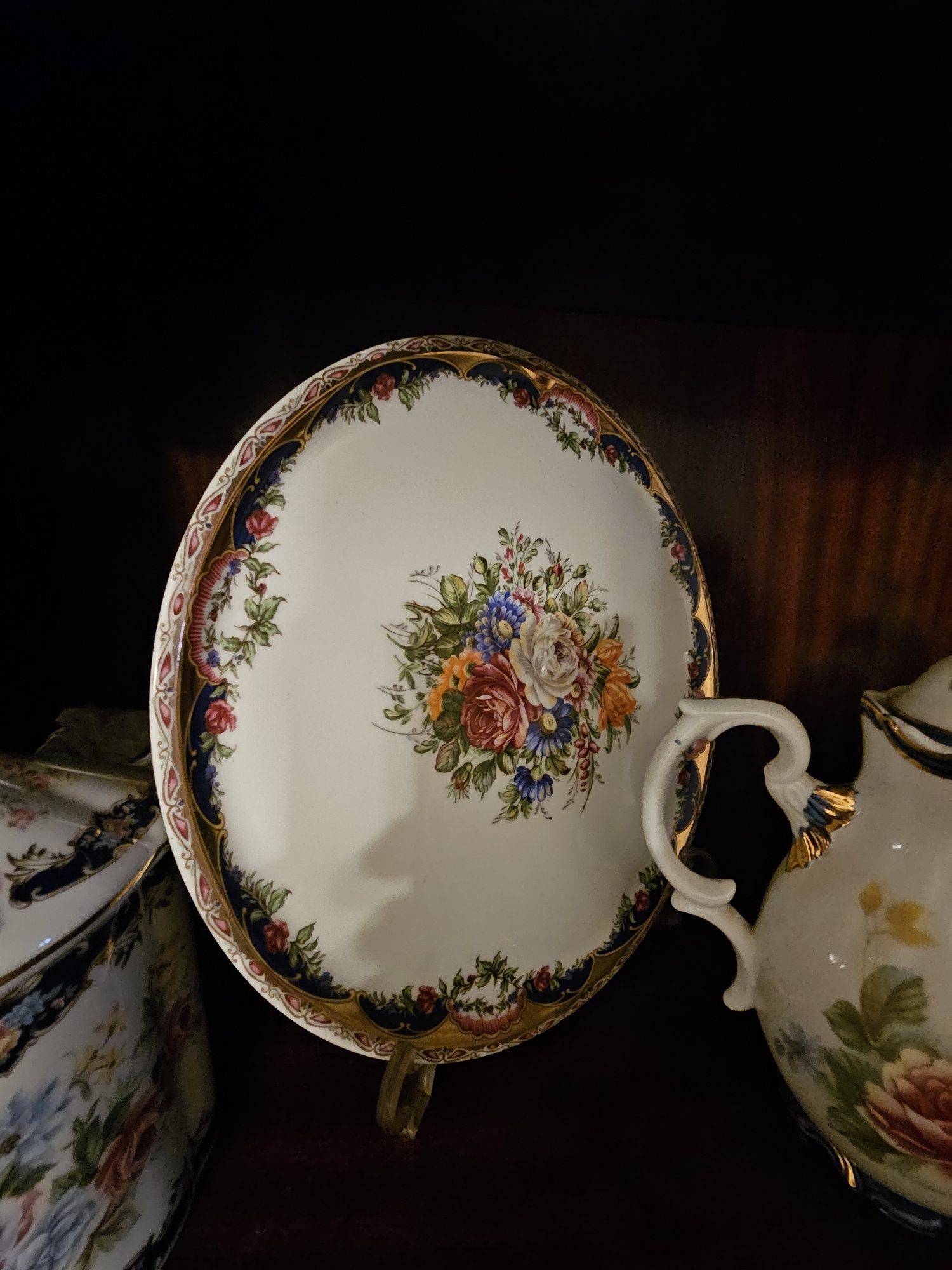 Conjunto de loiças antigas