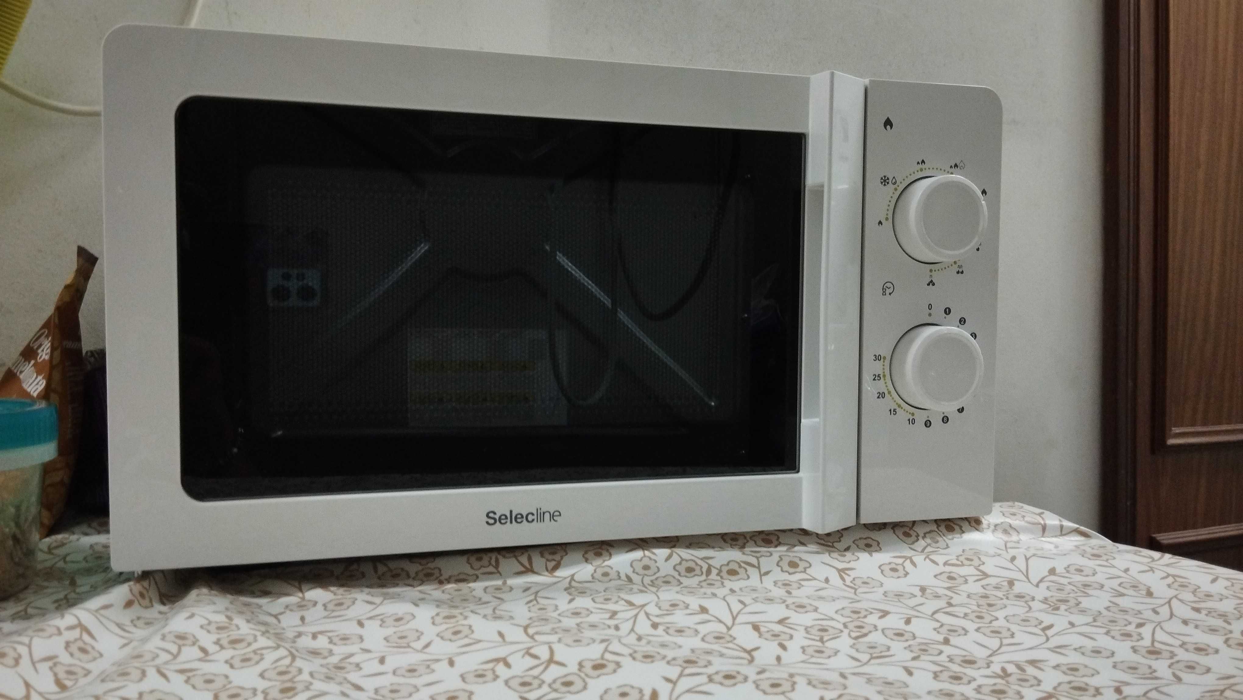 Microondas sem uso como novo