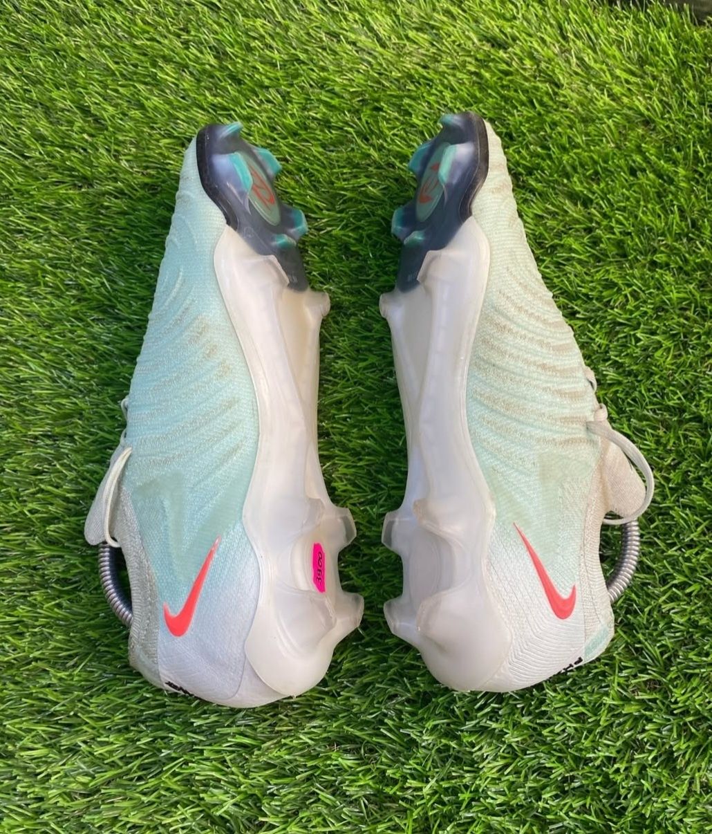 Оригінальні nike phantom gx 2 42,5