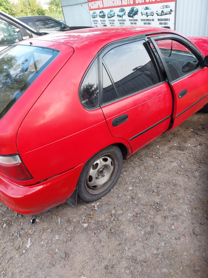 Toyota corolla e 100