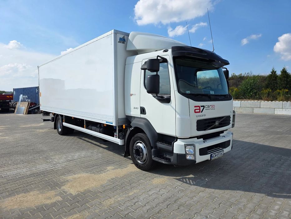 Volvo FL  Volvo FL240 Kontener Winda