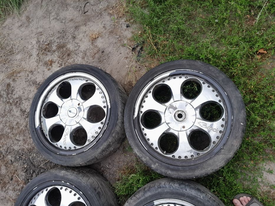 Felgi Aluminiowe Brock B18 18 cali 4x100 8j Renault Megane II Scenic