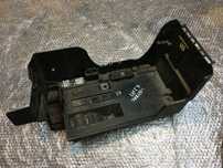 PODSTAWA AKUMULATORA OPEL VECTRA C 24413805