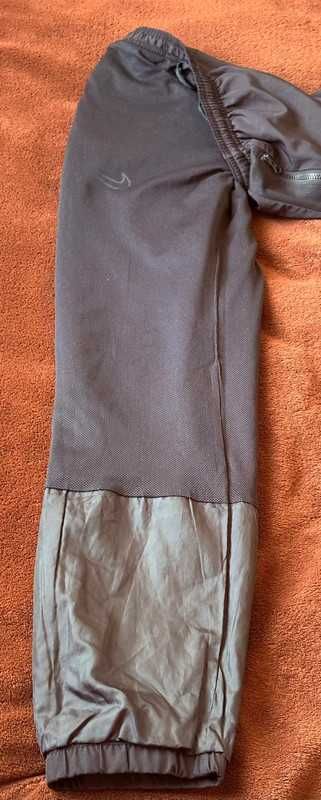 Oryginalne spodnie Nike Dri-Fit 147-158 cm