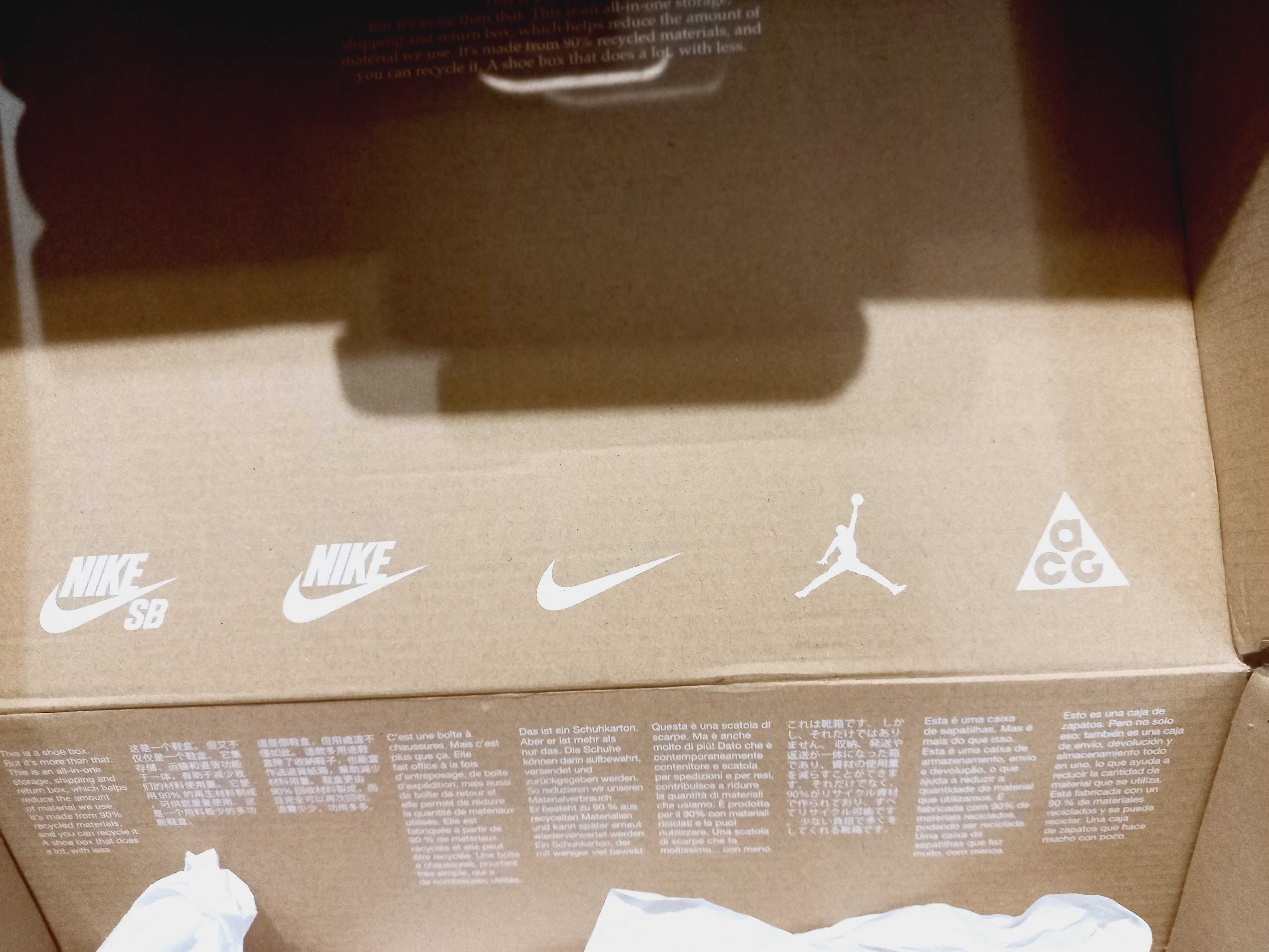 Сороконіжки Nike MercurialX Vapor 15