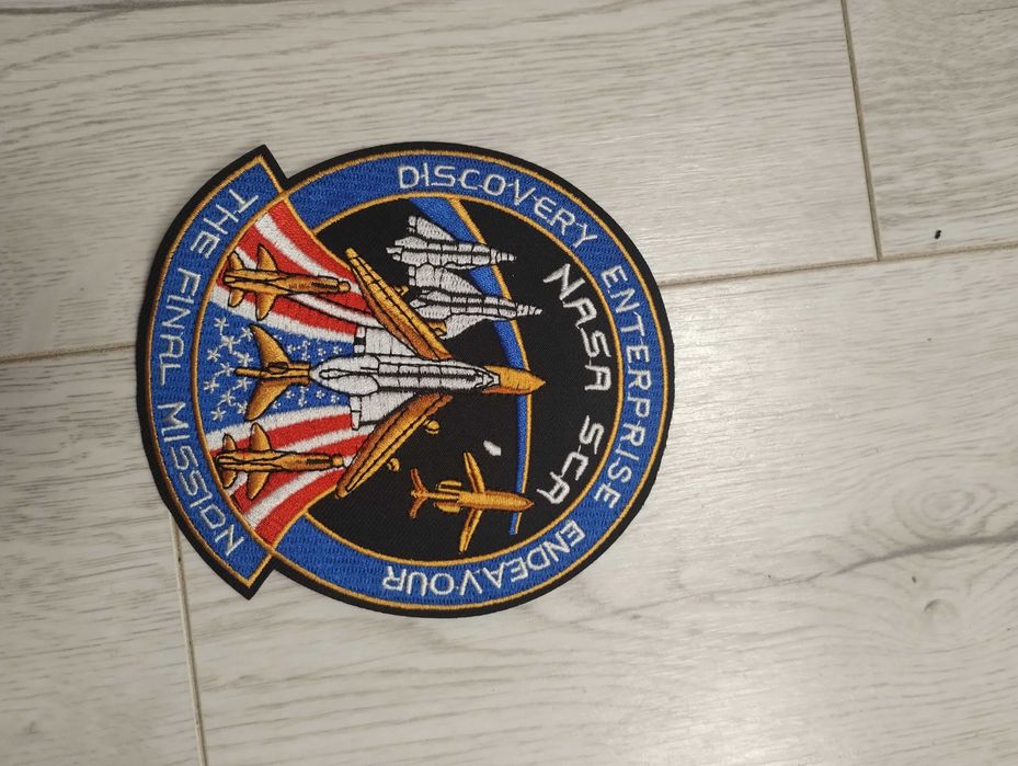 Нашивки термонаклейки NASA. Вторая наклейка в подарок.