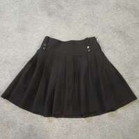 чёрная школьная юбка
