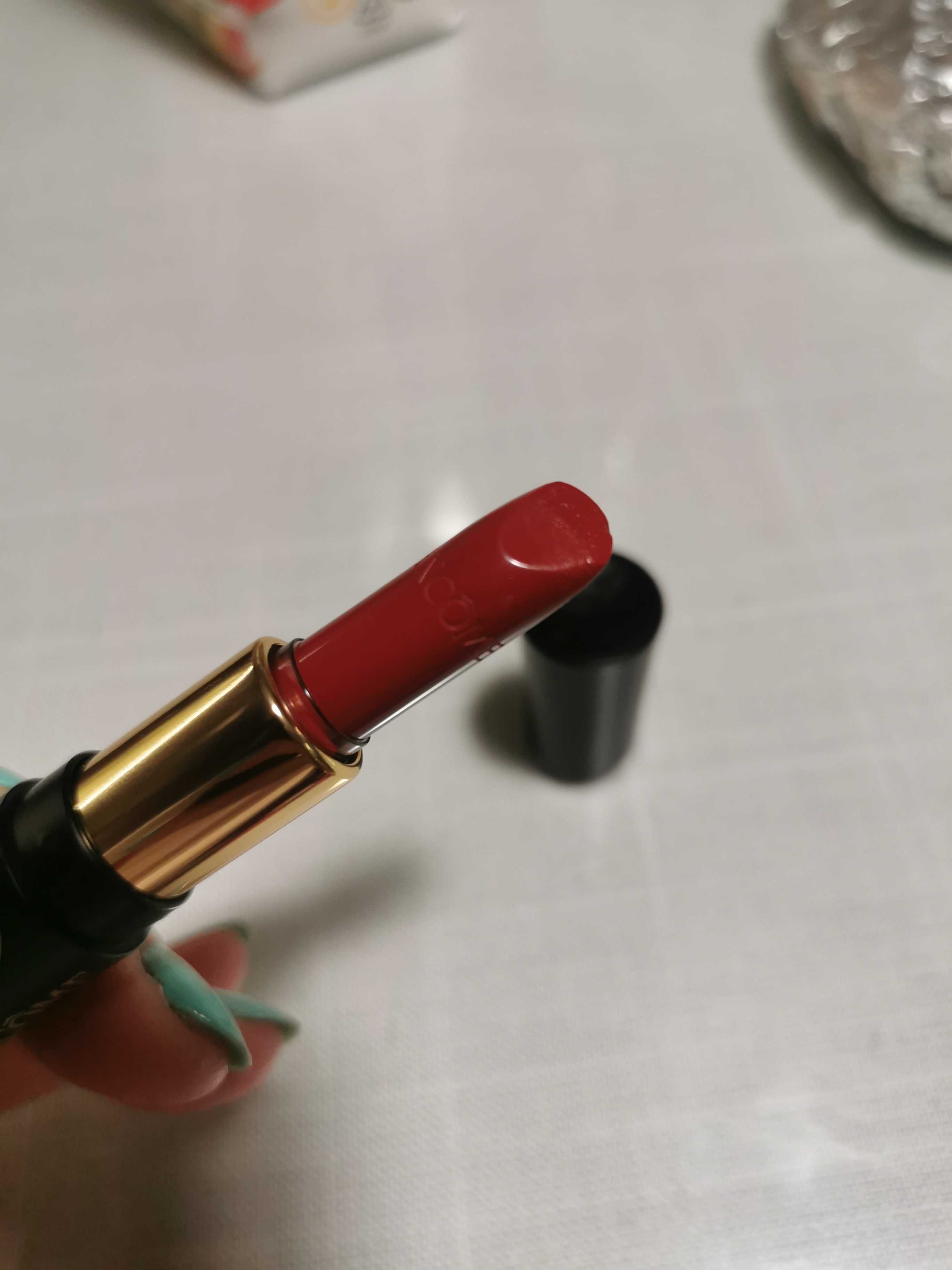 Lancome, L'absolu Rouge, szminka miniaturka, kolor 196