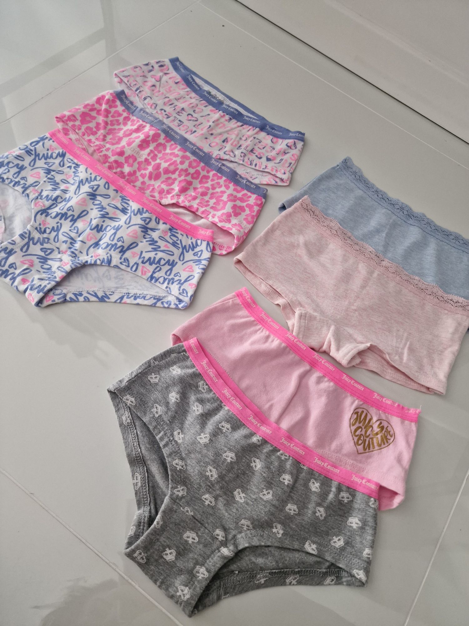7 sztuk majtki figi Juicy Couture Reserved 110