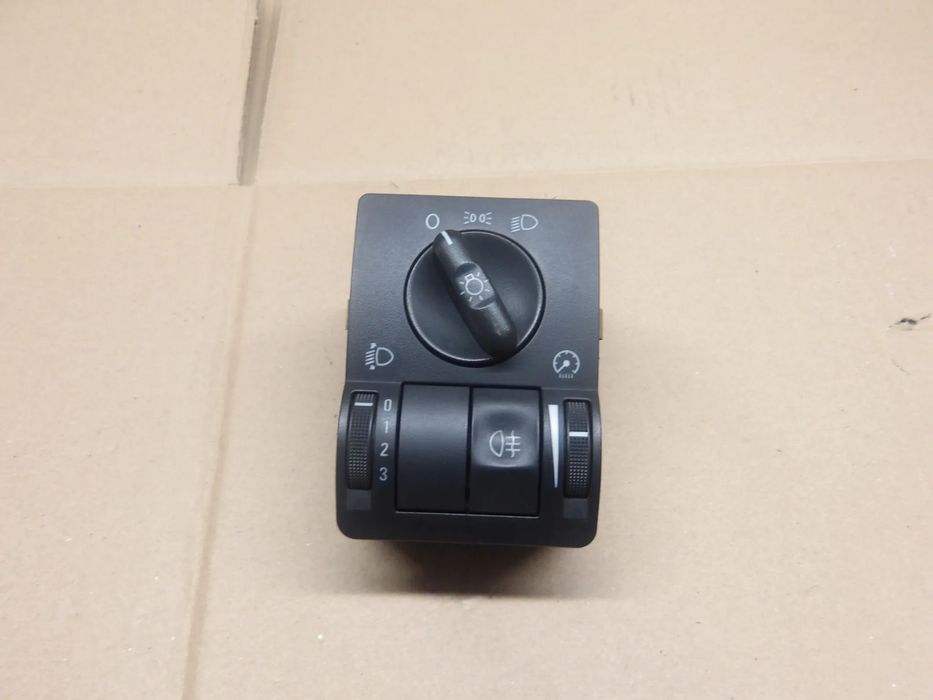 OPEL CORSA C 00-03 1.2B WŁĄCZNIK PRZEŁĄCZNIK ŚWIATEŁ 9116612