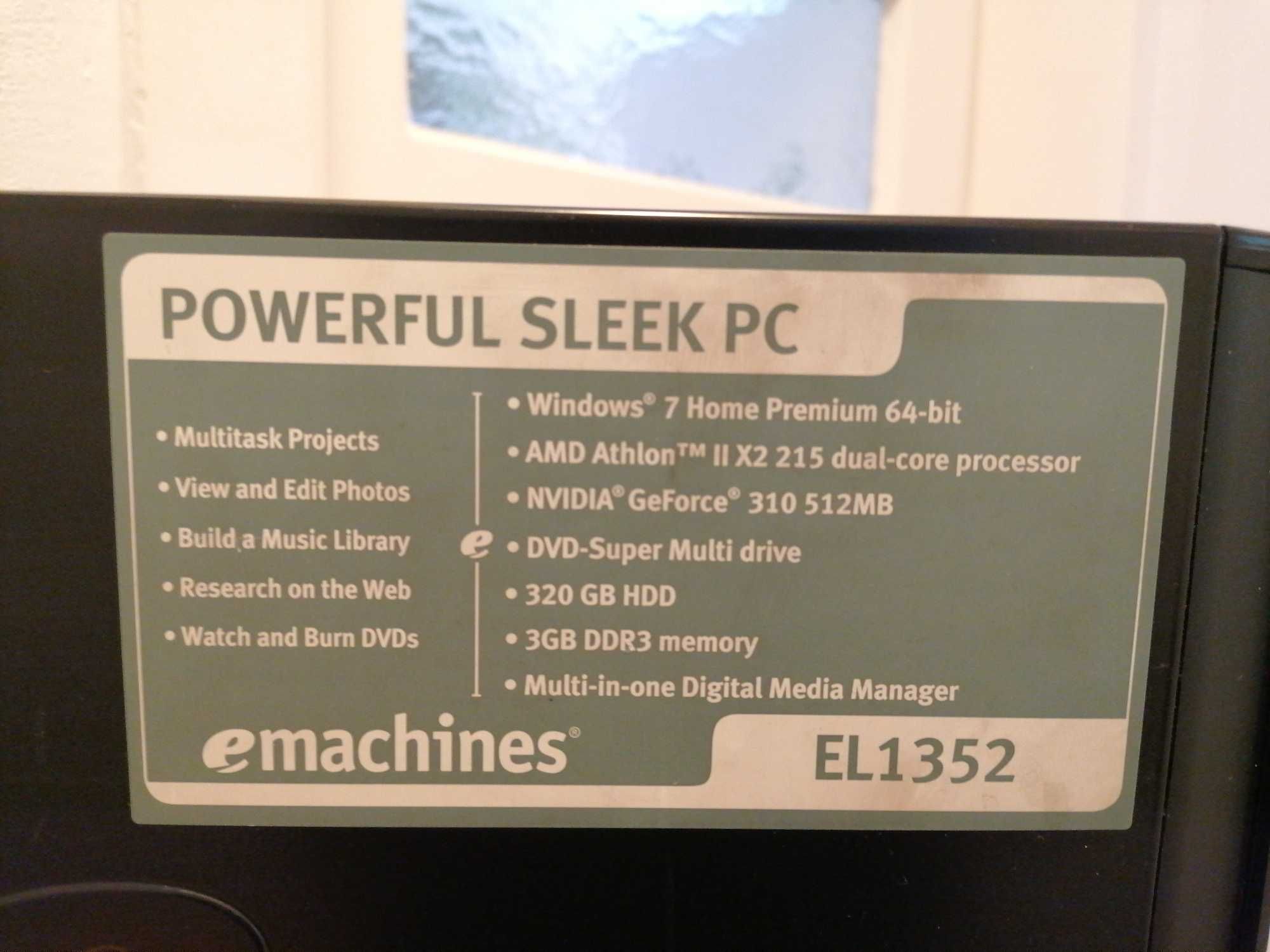 Komputer emachines EL1352