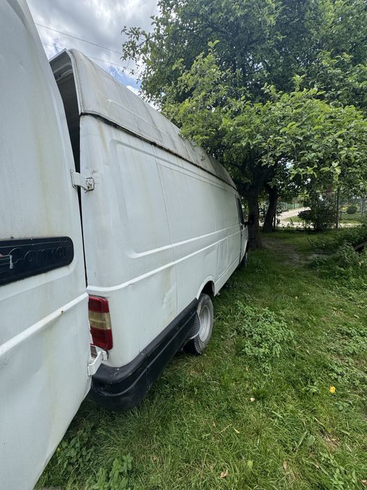 Бус LDV Convoy 400