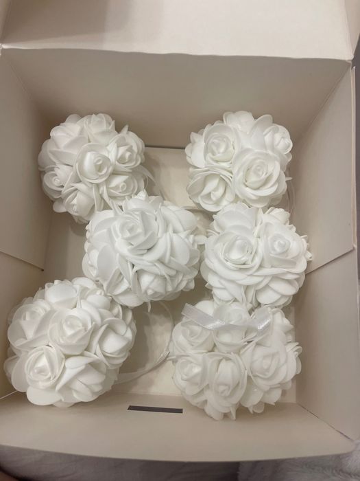 Bombki i misie z różyczek piankowych