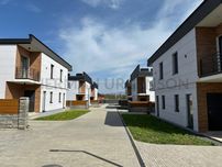 Продаж таунхаусу 117 м.кв / 2 сотки / Дравцi