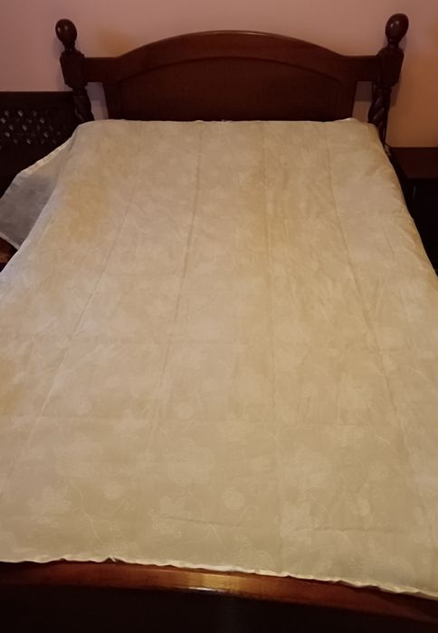 Покривало на ліжко 205*280 см з Німеччини