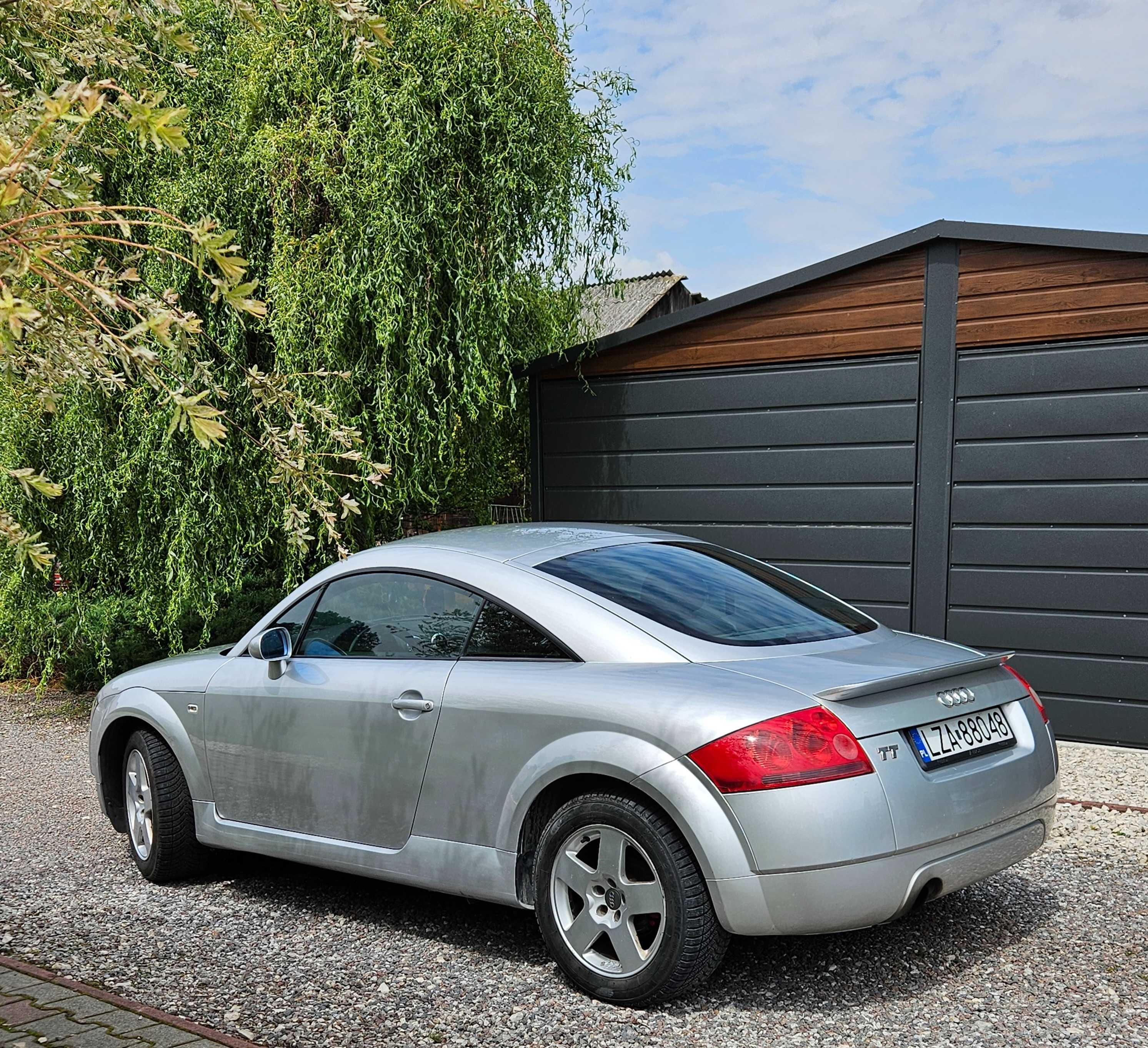 Audi TT 1,8 Benzyna, 180 KM