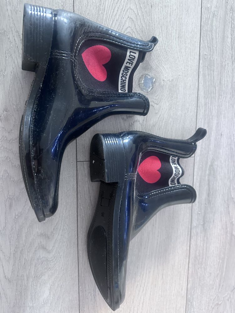 Kalosze Love Moschino rozmiar 36