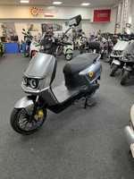 Электроскутер NISA K6