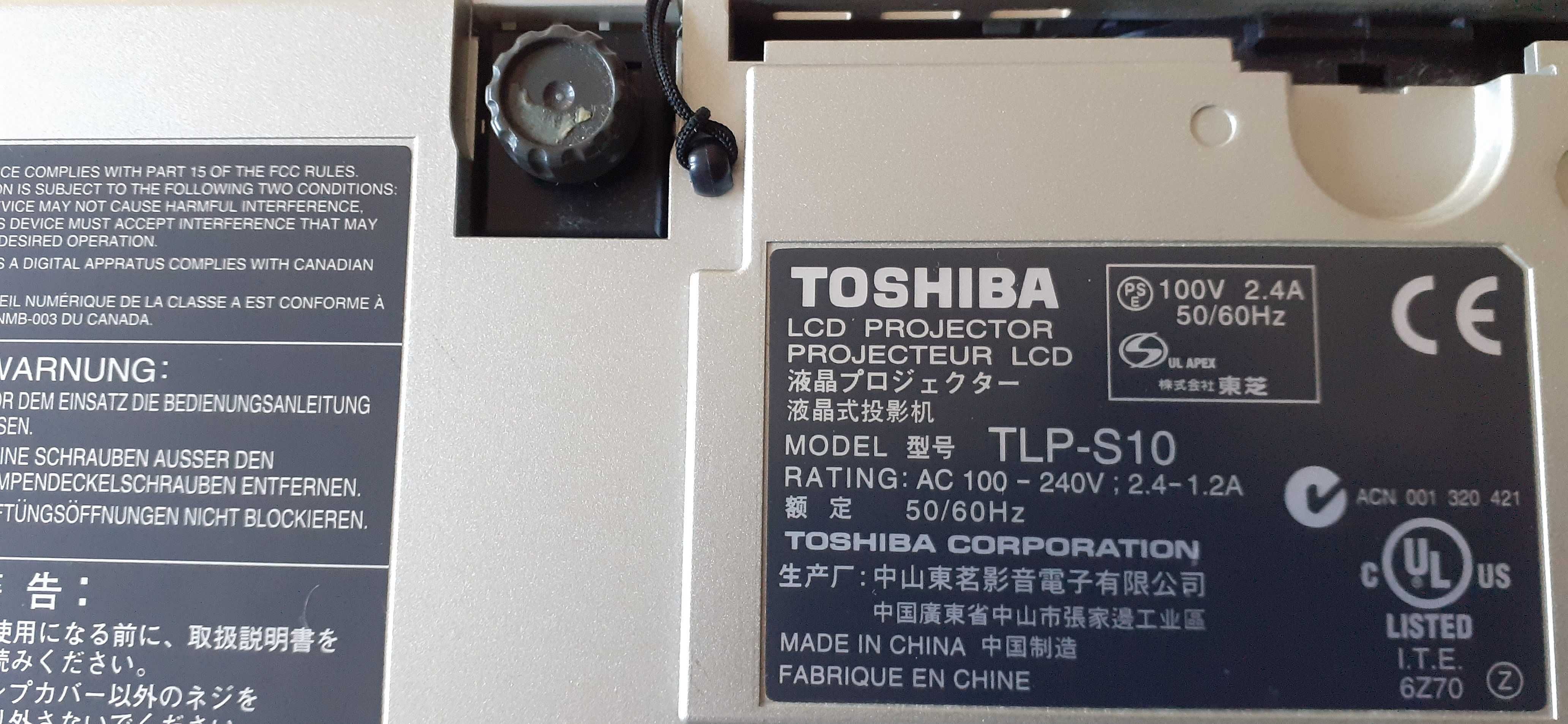 Projektor torba kable Toshiba TLP-S10 sprawny