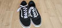 Мокасини фірми Vans