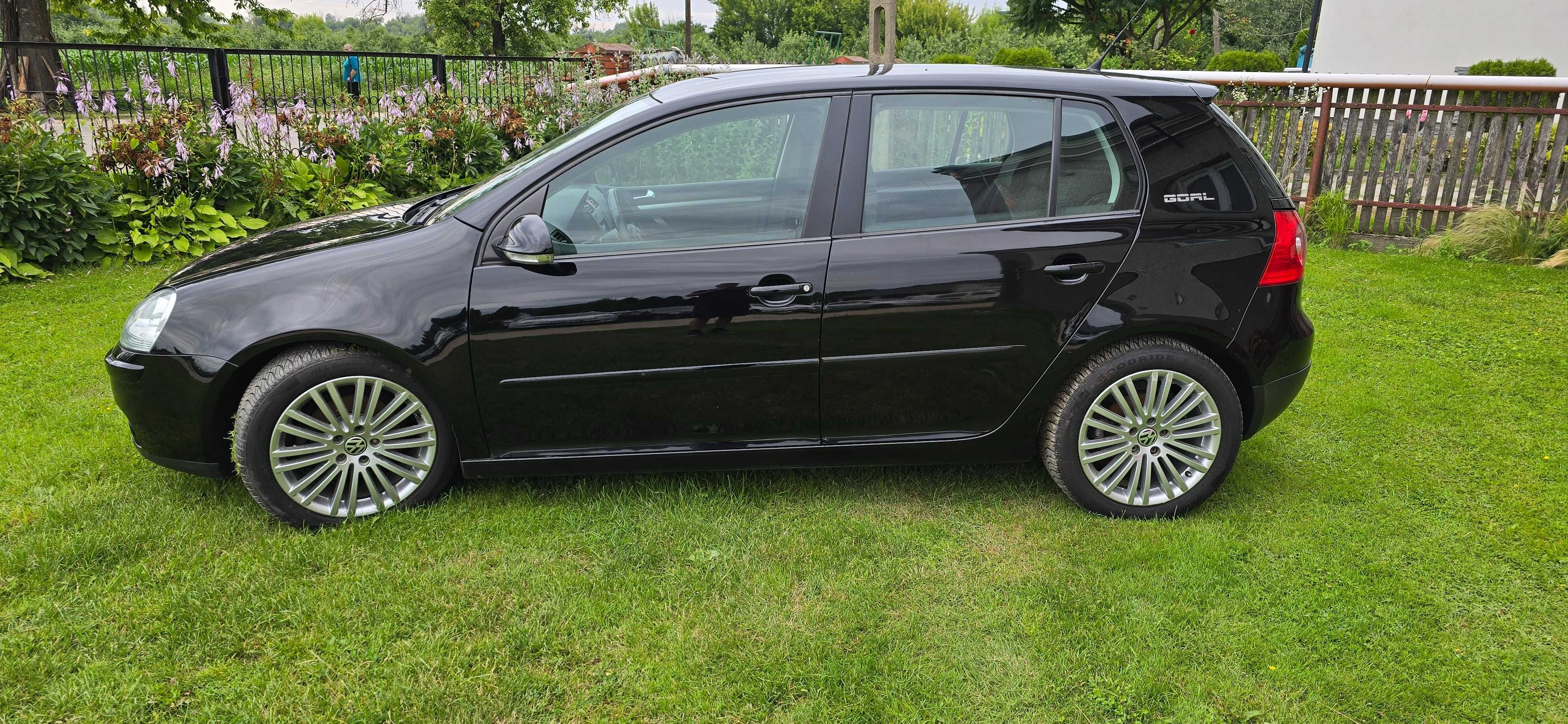 VW Golf V 1.6 mpi stan bdb