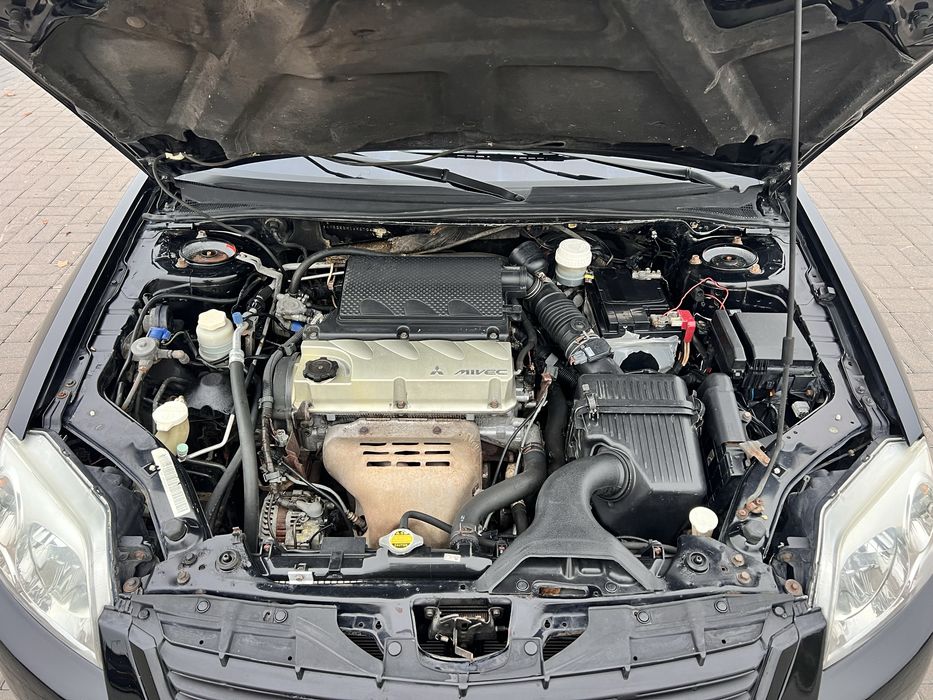 Mitsubishi Galant 2008