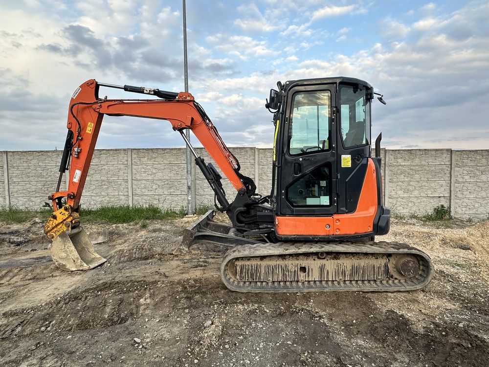 Hitachi ZX-48U ( Kubota , JCB , Yanmar)