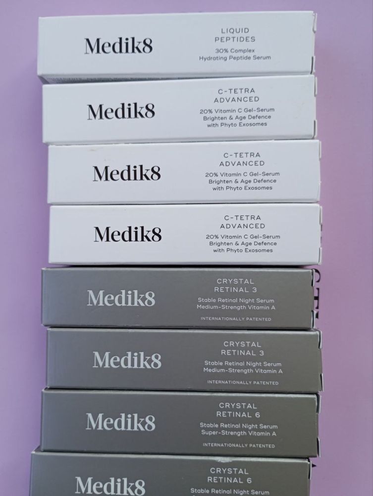 Мініатюри пробрики Valmont, Medik8, Is clinical, Instytutum