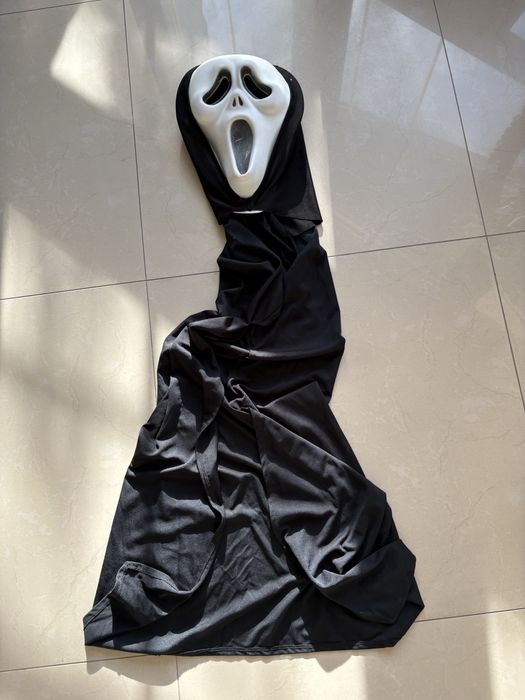 Straszny stroj na halloween krzyk duch  przebranie z maska 6- 18 lat