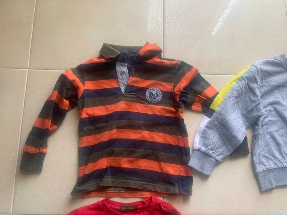 5x Hoodies | Sweatshirt | Camisolas de Rapaz - 4 anos - Lote