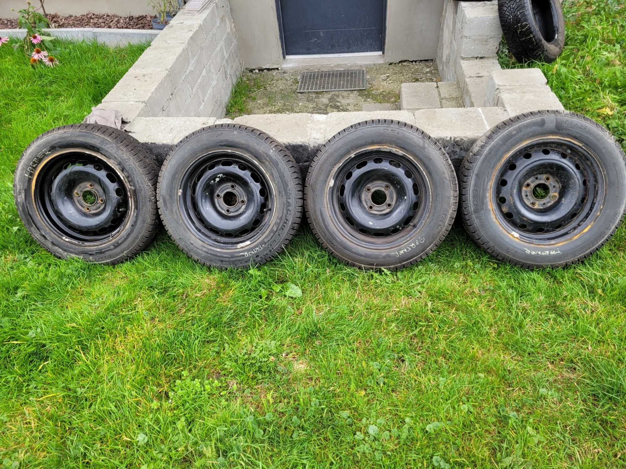 Felgi z oponami 185/65/15 4x108 ZIMA 2023r Peugeot Citroen