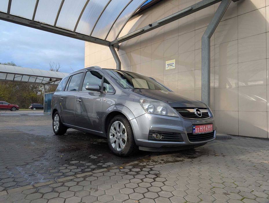 Свіжопригнаний Opel Zafira (зі Швейцарії), 176тис оригінальний пробіг