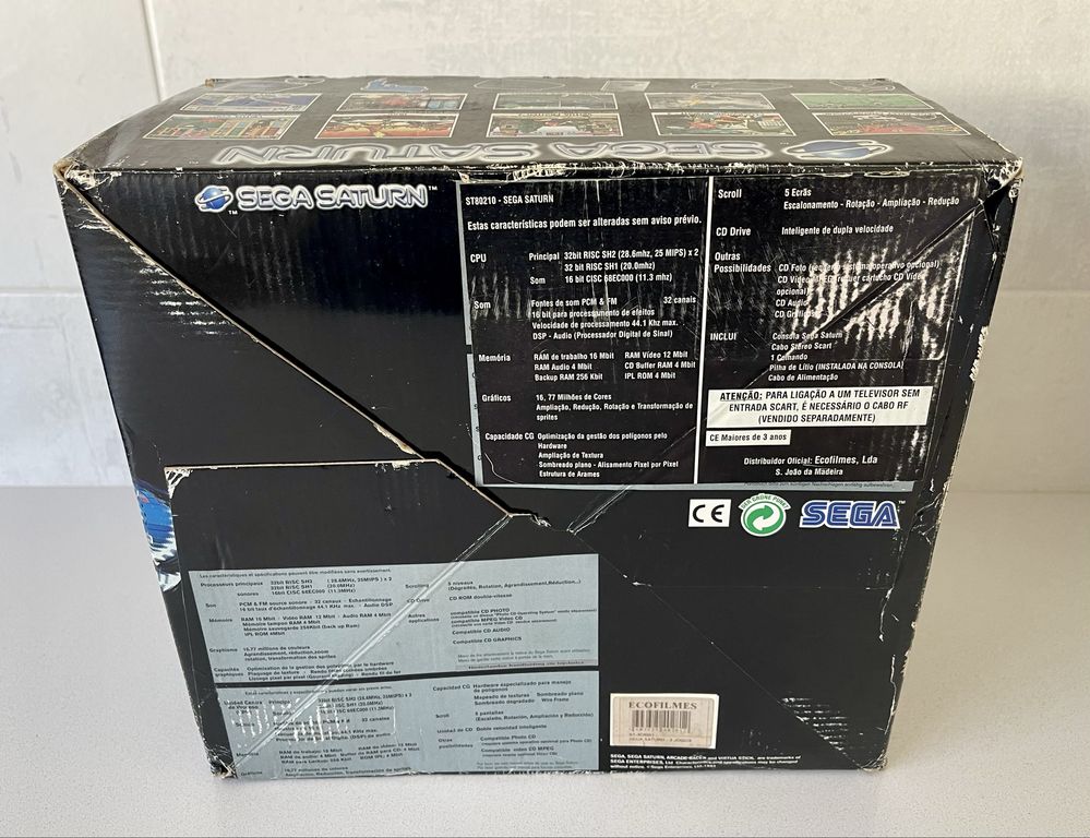 Sega Saturn — Consola Retro (com caixa original)