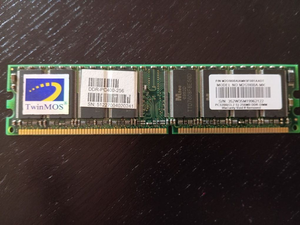 Memória RAM DDR 400 256mb