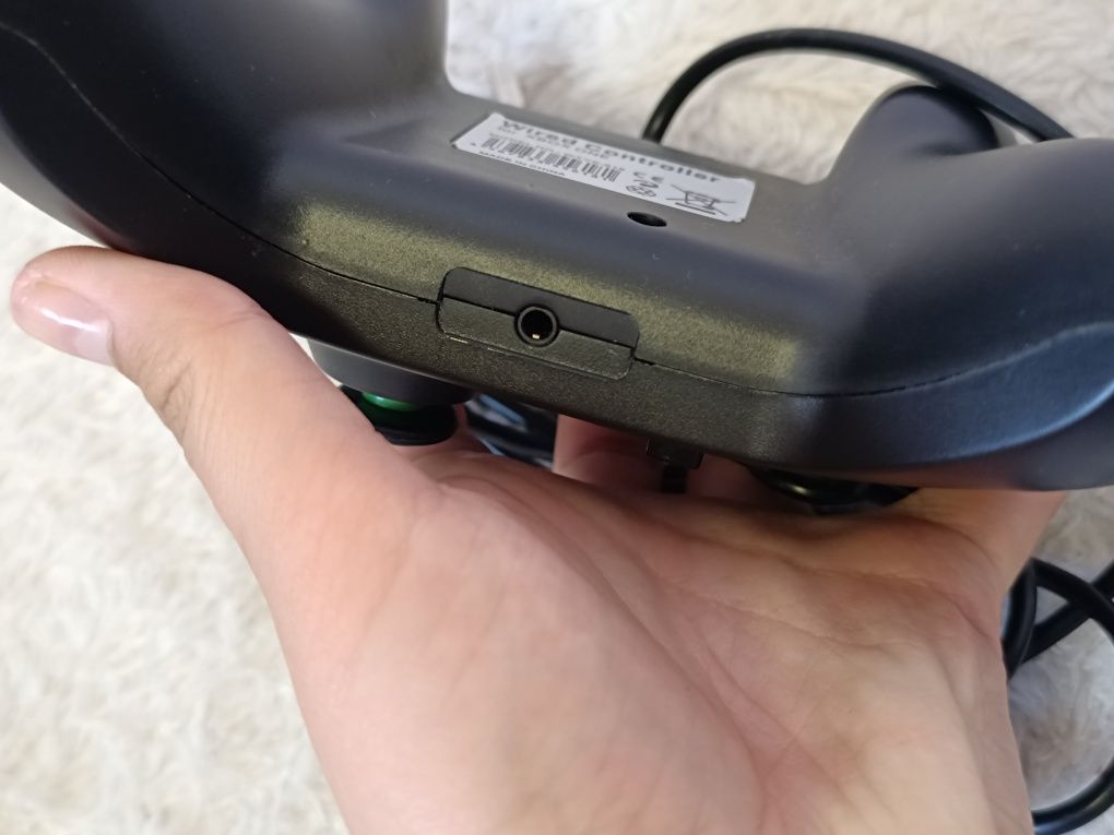 Джойстик Xbox one wired controller