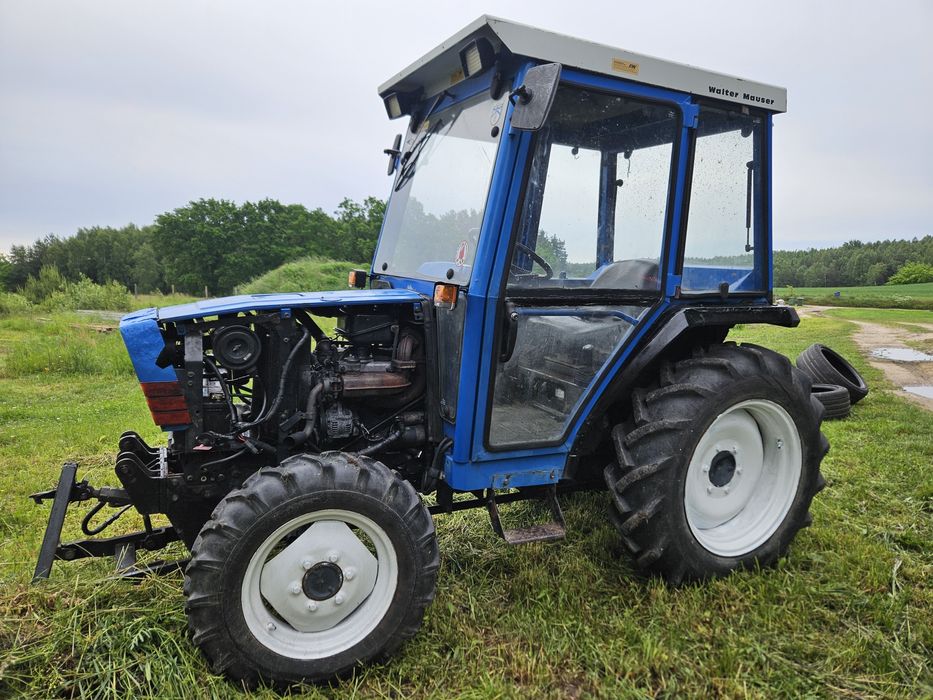 ciągnik sadowniczy kom. ISEKI 4x4 4050 Turbo 40KM rewers 2 x TUZ + WOM