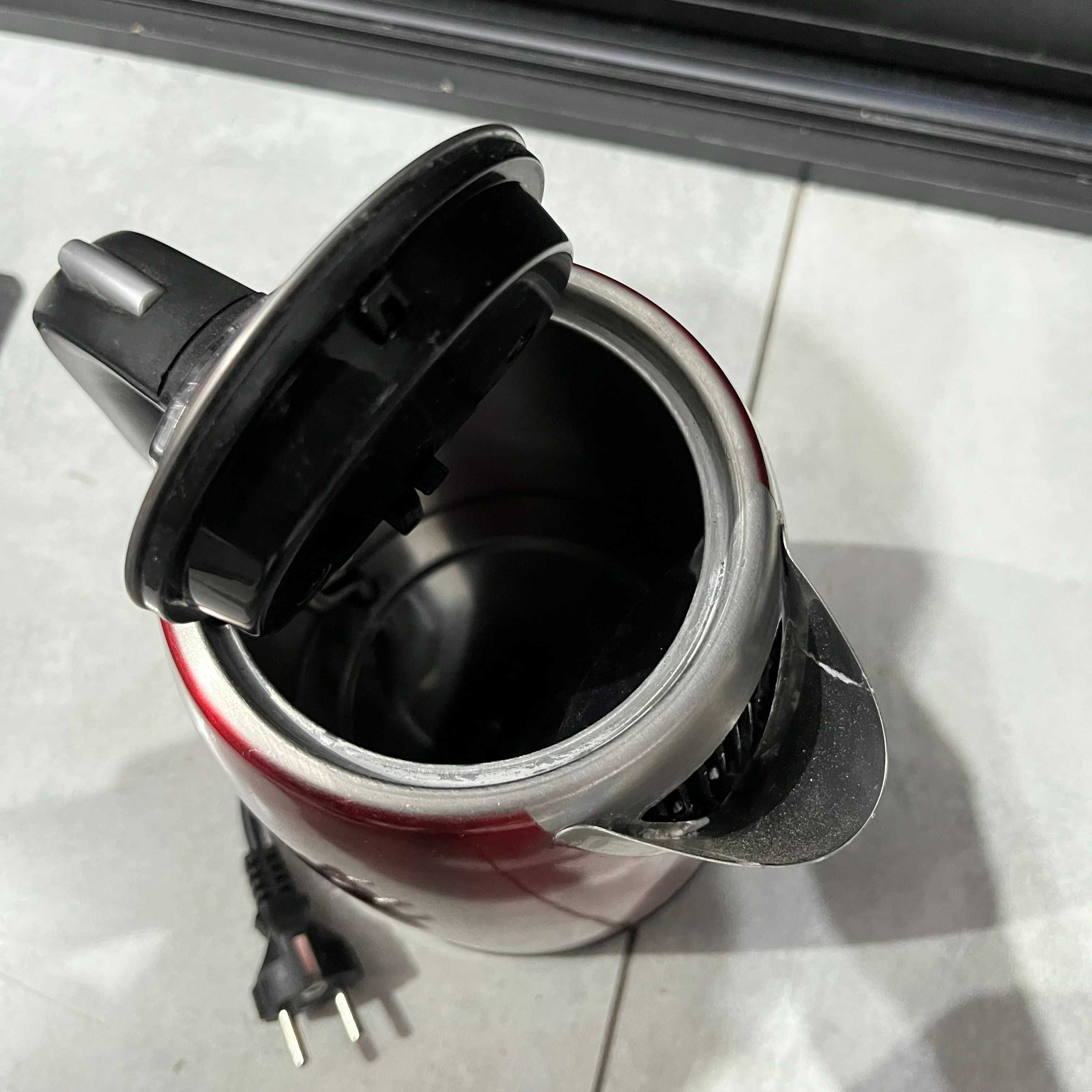 Czajnik elektryczny GRUNDIG WK 6330