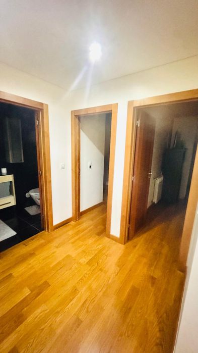 T2 Infantado, novo, sala mobilada, 2 wc