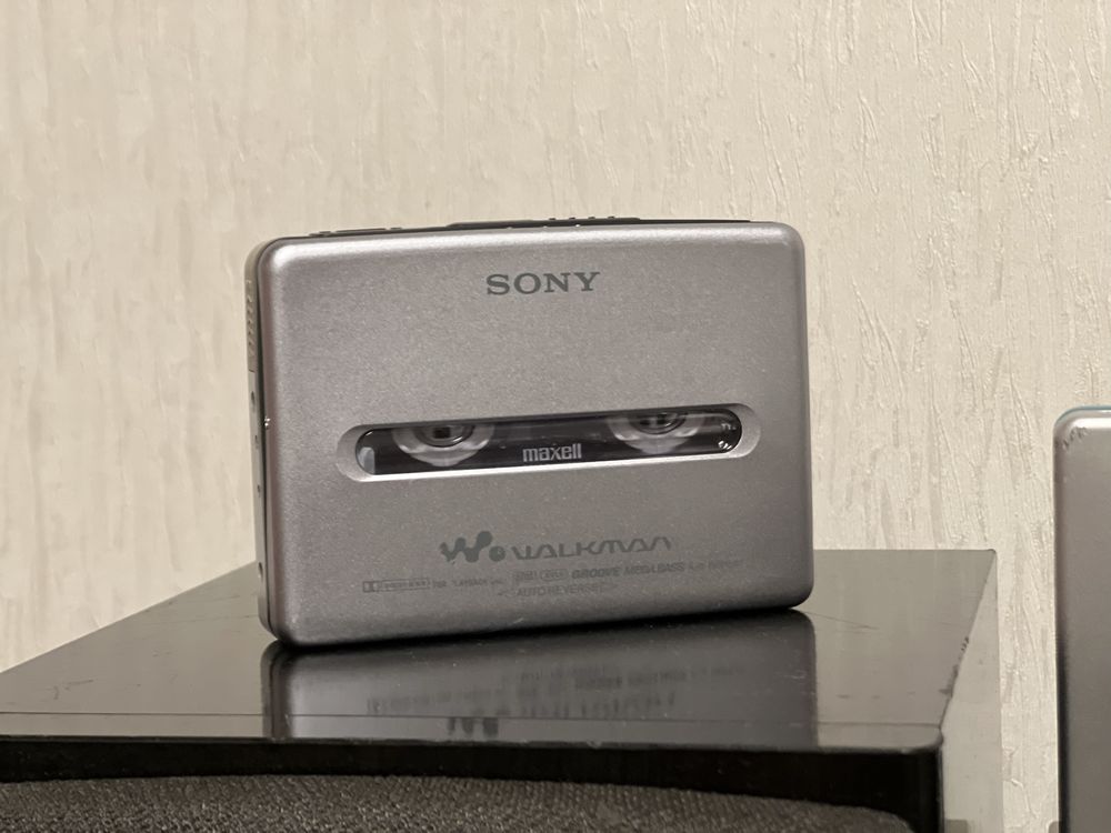 Касетний рекордер  SONY WM GX 688