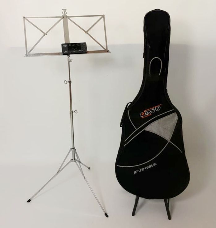 Gitara klasyczna + futerał Canto, stroik, statyw,  statyw pod nuty