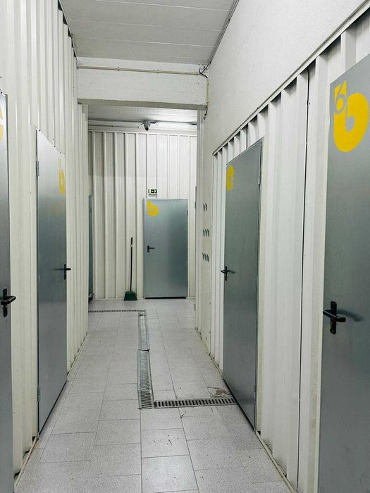 Box  3m2, e 8m2 para arrendar