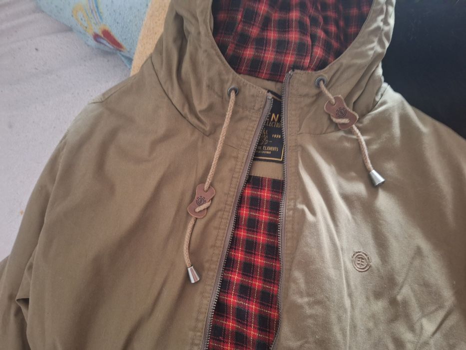 Casaco como novo da Element collection