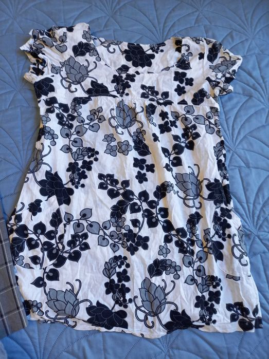 Spodnie eleganckie Stradivarius 44, bluzka Grennpoint 44/46 i gratis