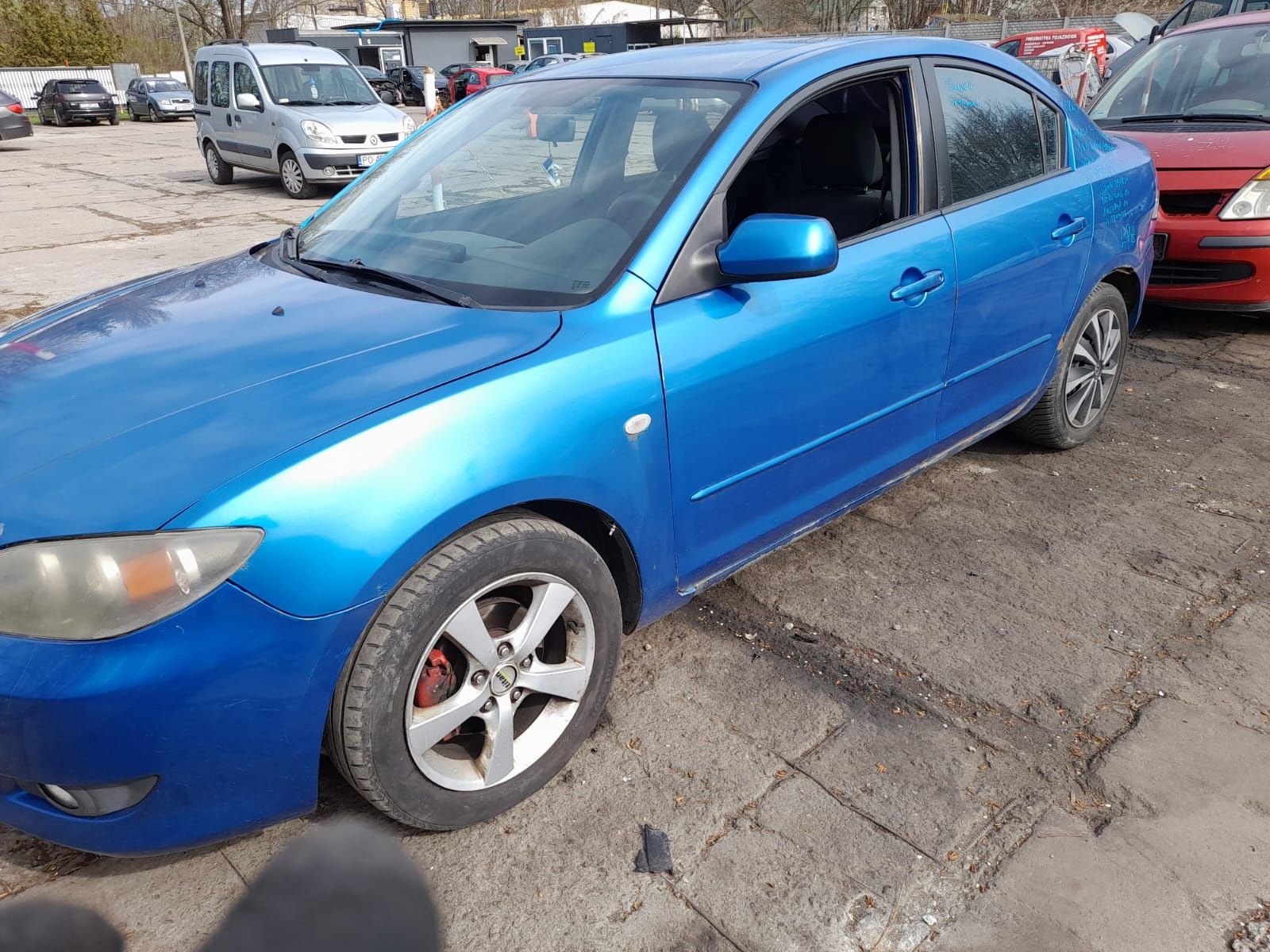 Mazda 3 2004r. 1.6 benzyna 77kw/105KM maska 182