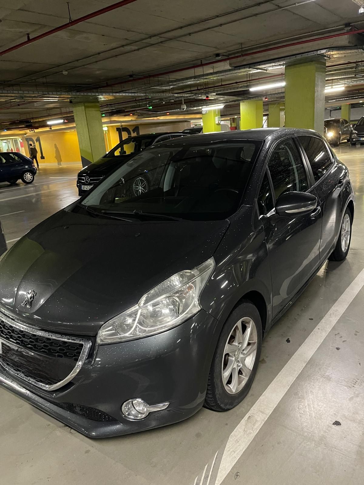 Peugeot 208 1.2 2013 puretech