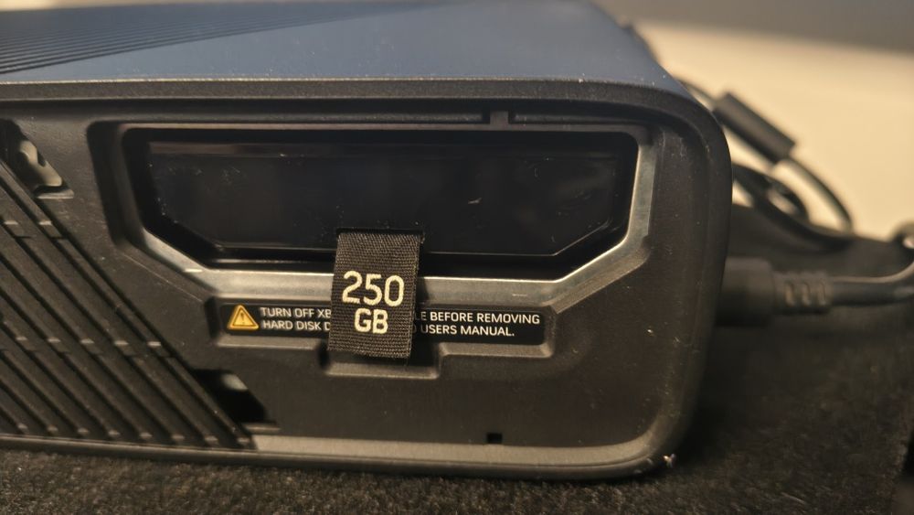 Xbox 360e 250 Gb