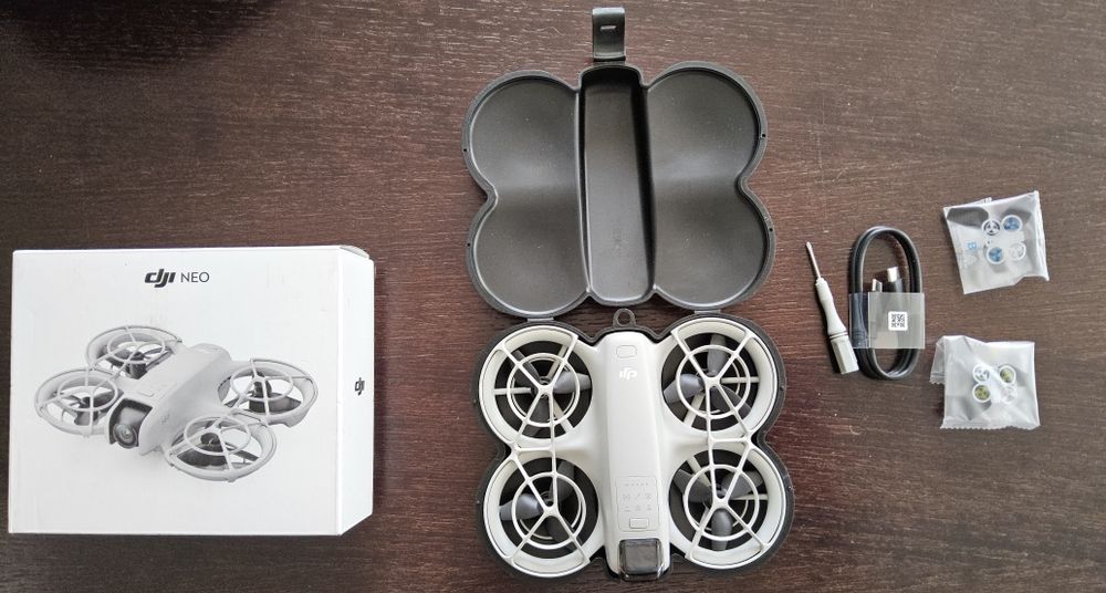 Dron DJI Neo - stan idealny