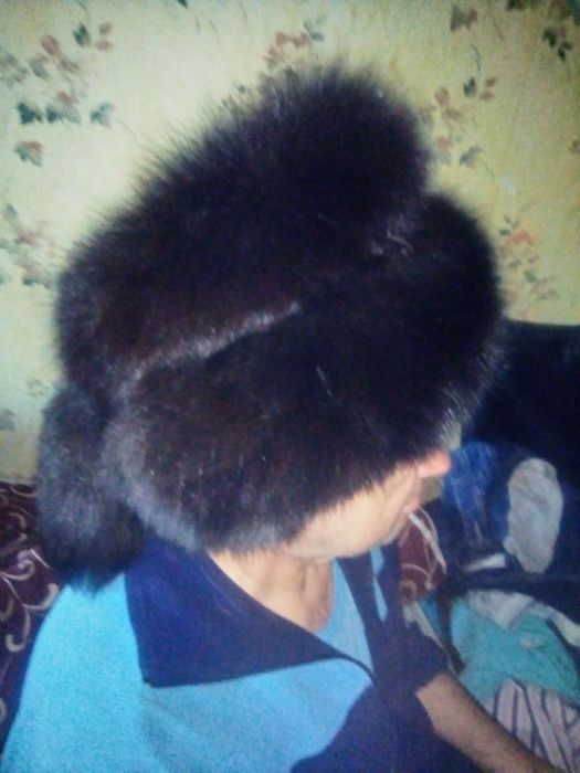 Зимняя женская меховая шапка.