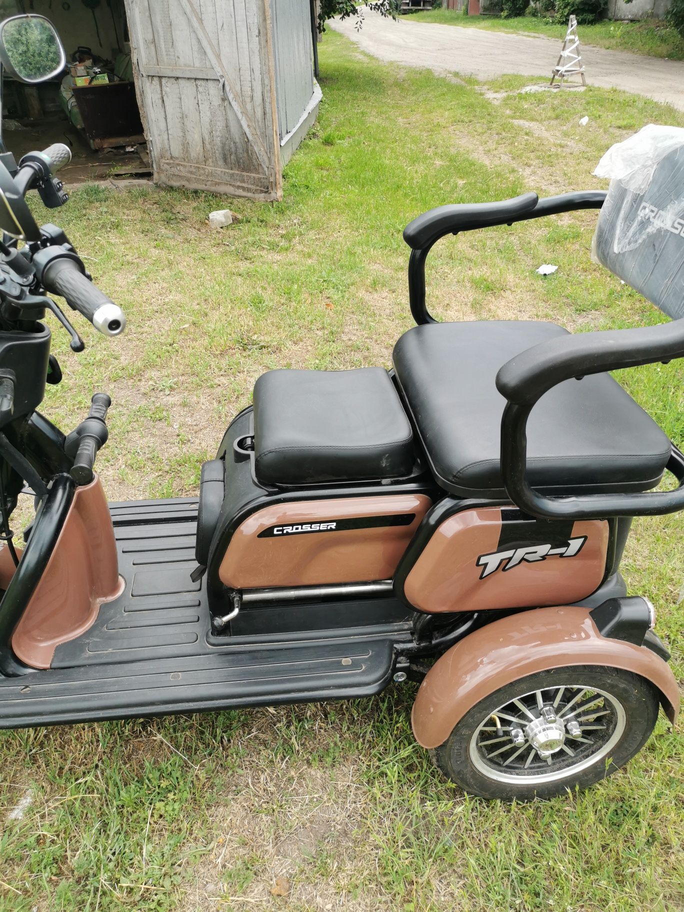 Електроскутер триколісний Crosser TR1 600W 20АН
