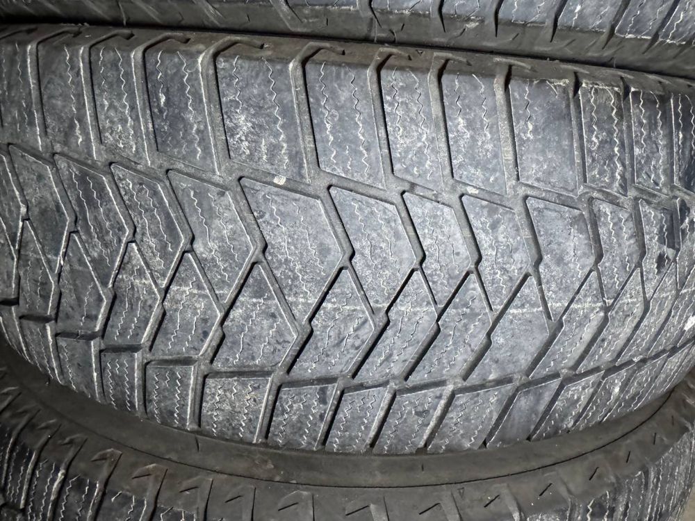 Шины 225/65/r16c Bridgestone 112/110 2023 года резина T4 T5